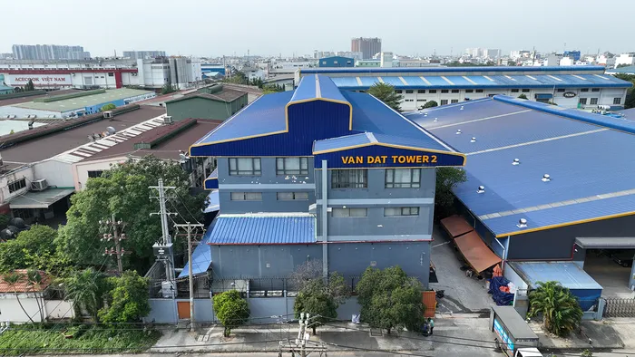 Unit for-lease (200m² - 3000m²)